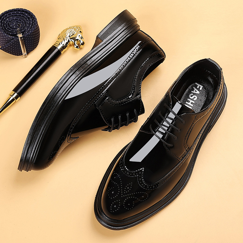 Oxford Brogue Leather - Chaussures habillées en cuir verni pour